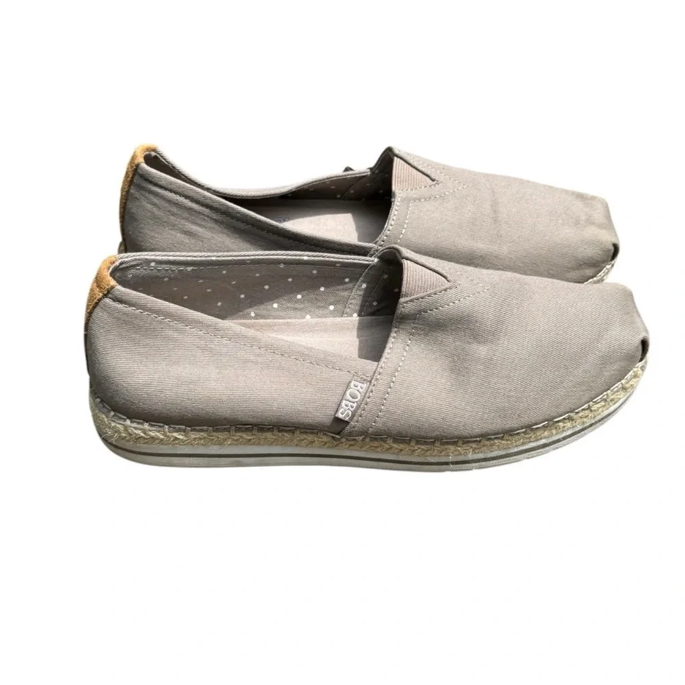 Sketchers Bobs Breeze Slip on Shoes Size 7.5